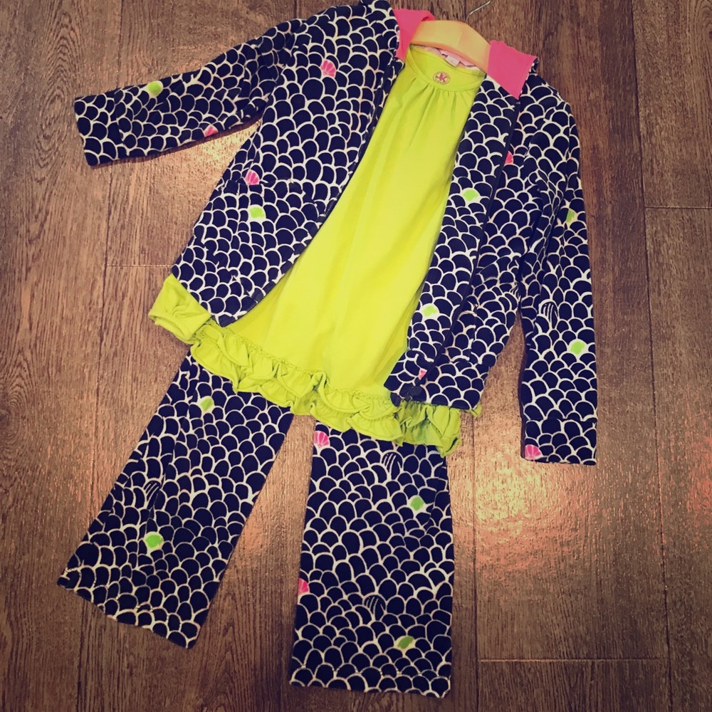 Lilly Pulitzer 2 piece track set. (3 pcs total)